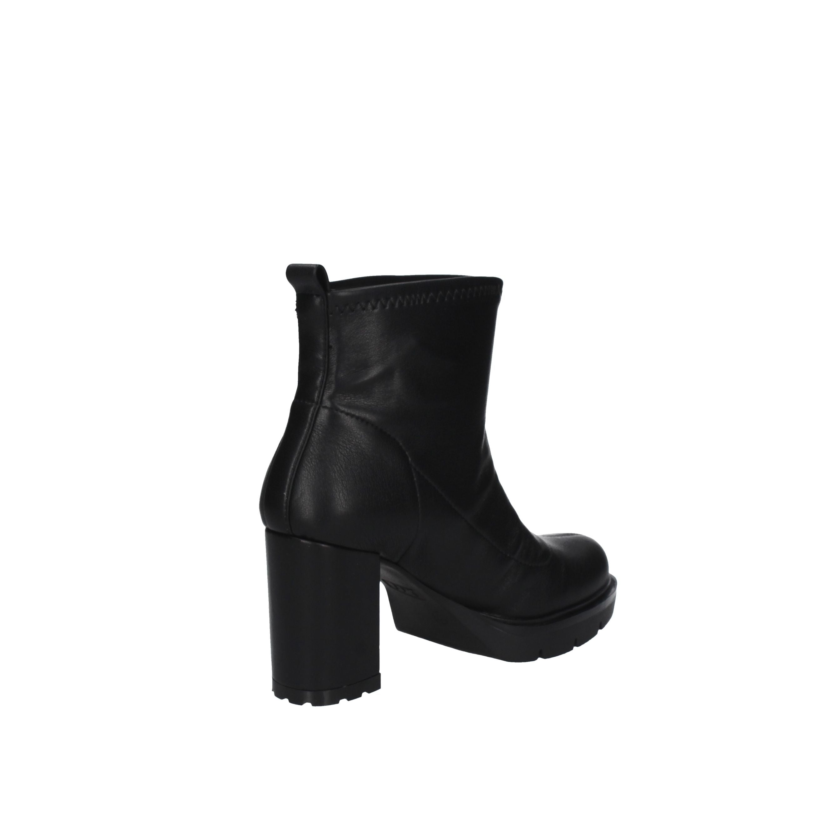 Xti Scarpe 144735 Nero