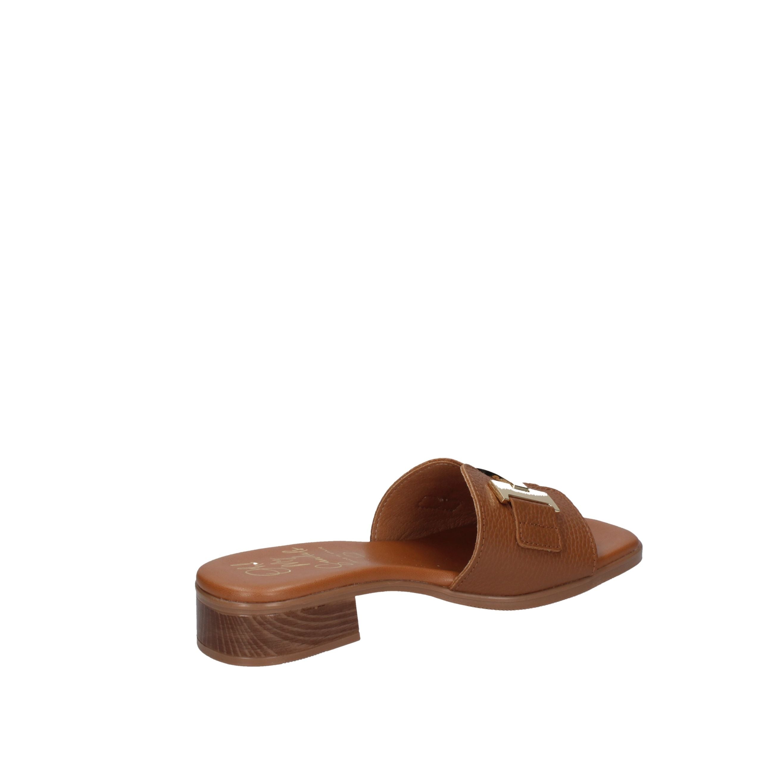 OH MY SANDALS  5890
