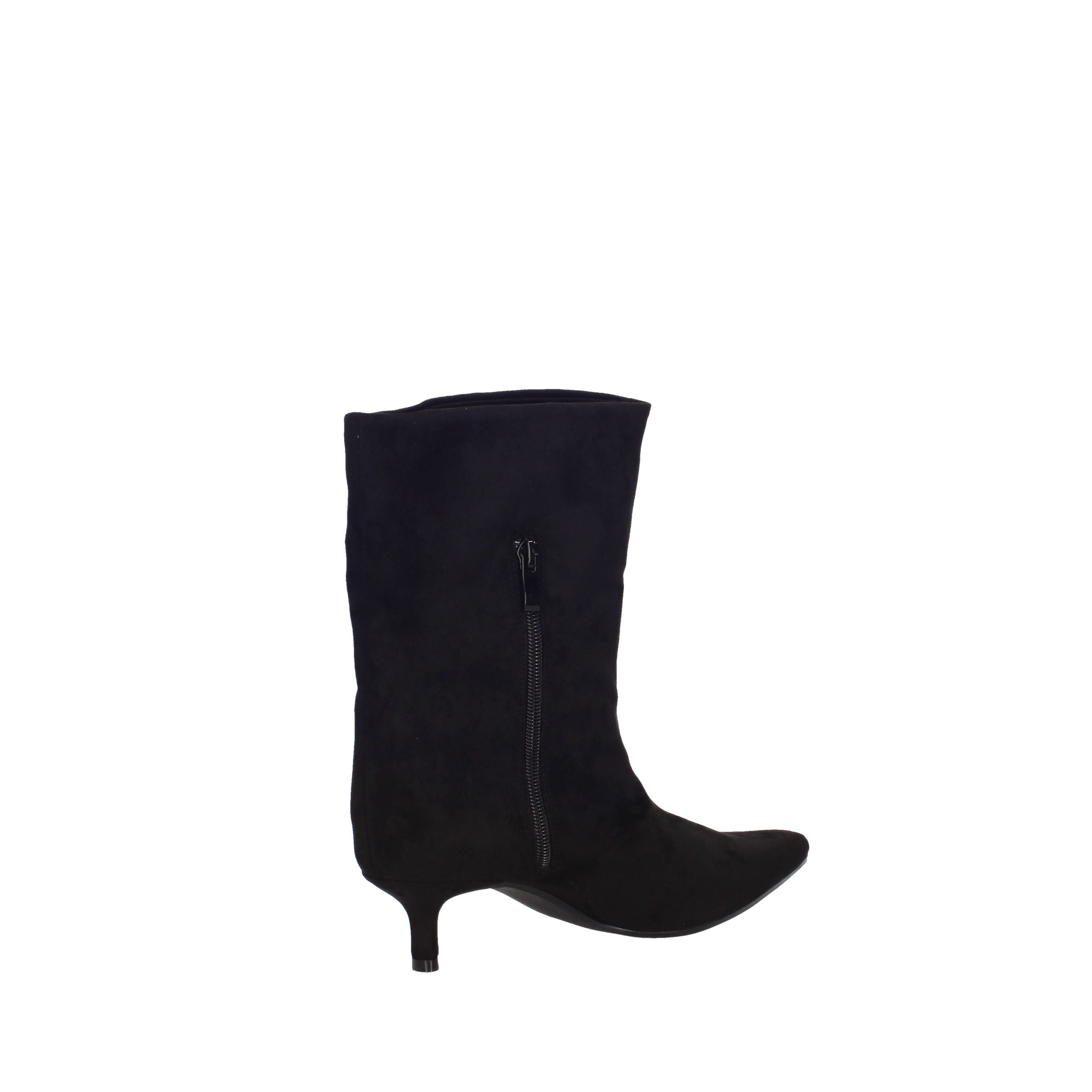 CORINA  M6891