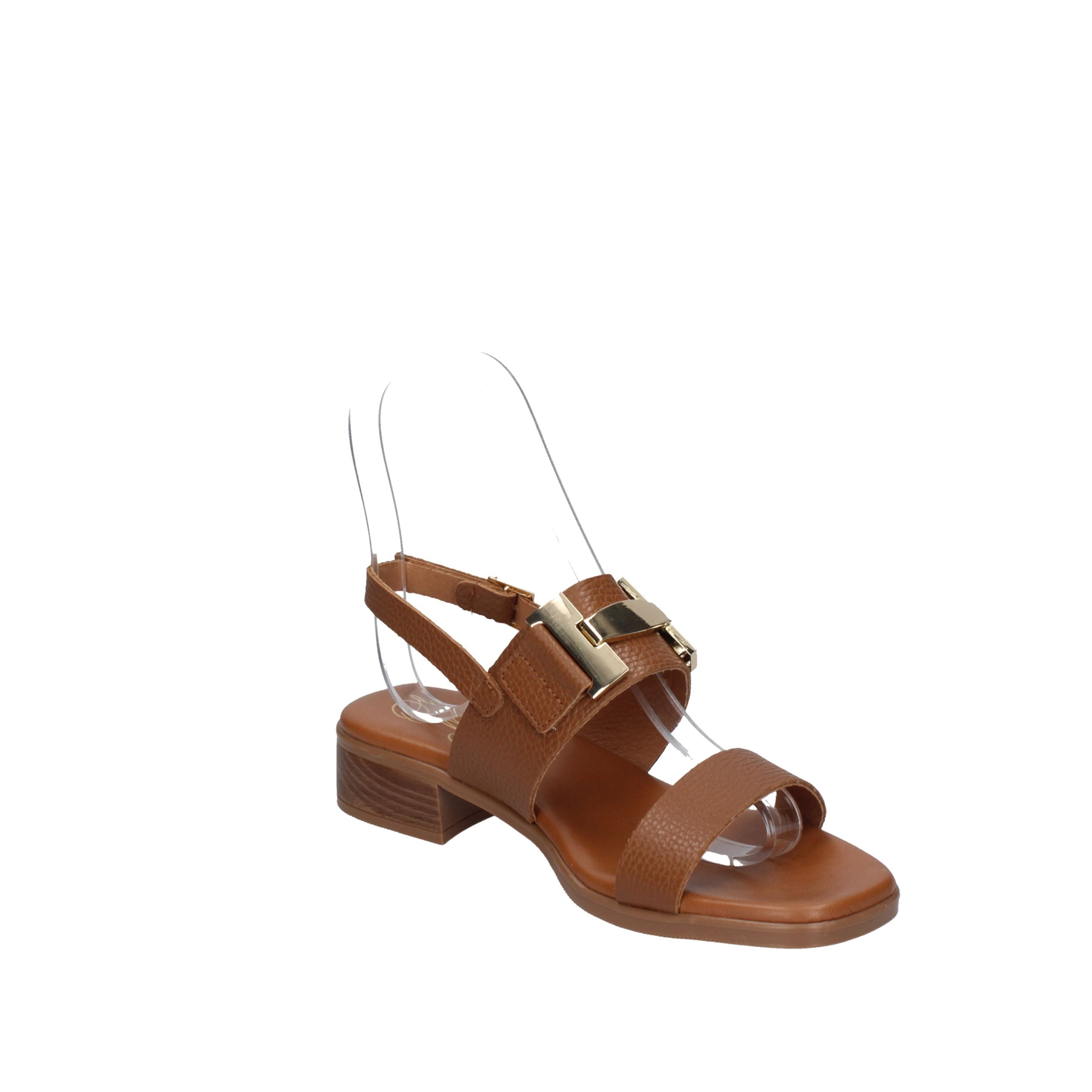 OH MY SANDALS  5892