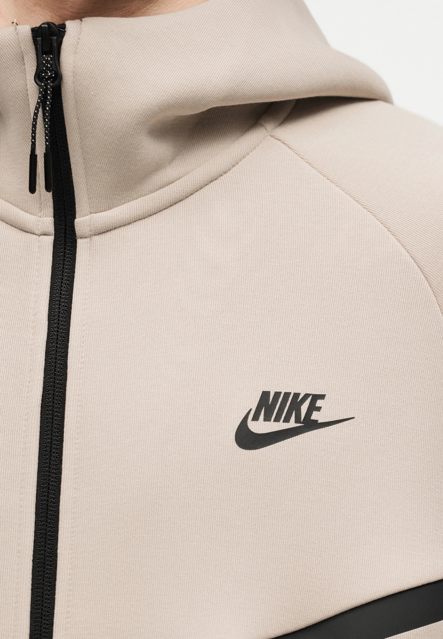Nike TECH FLEECE HV0949-236