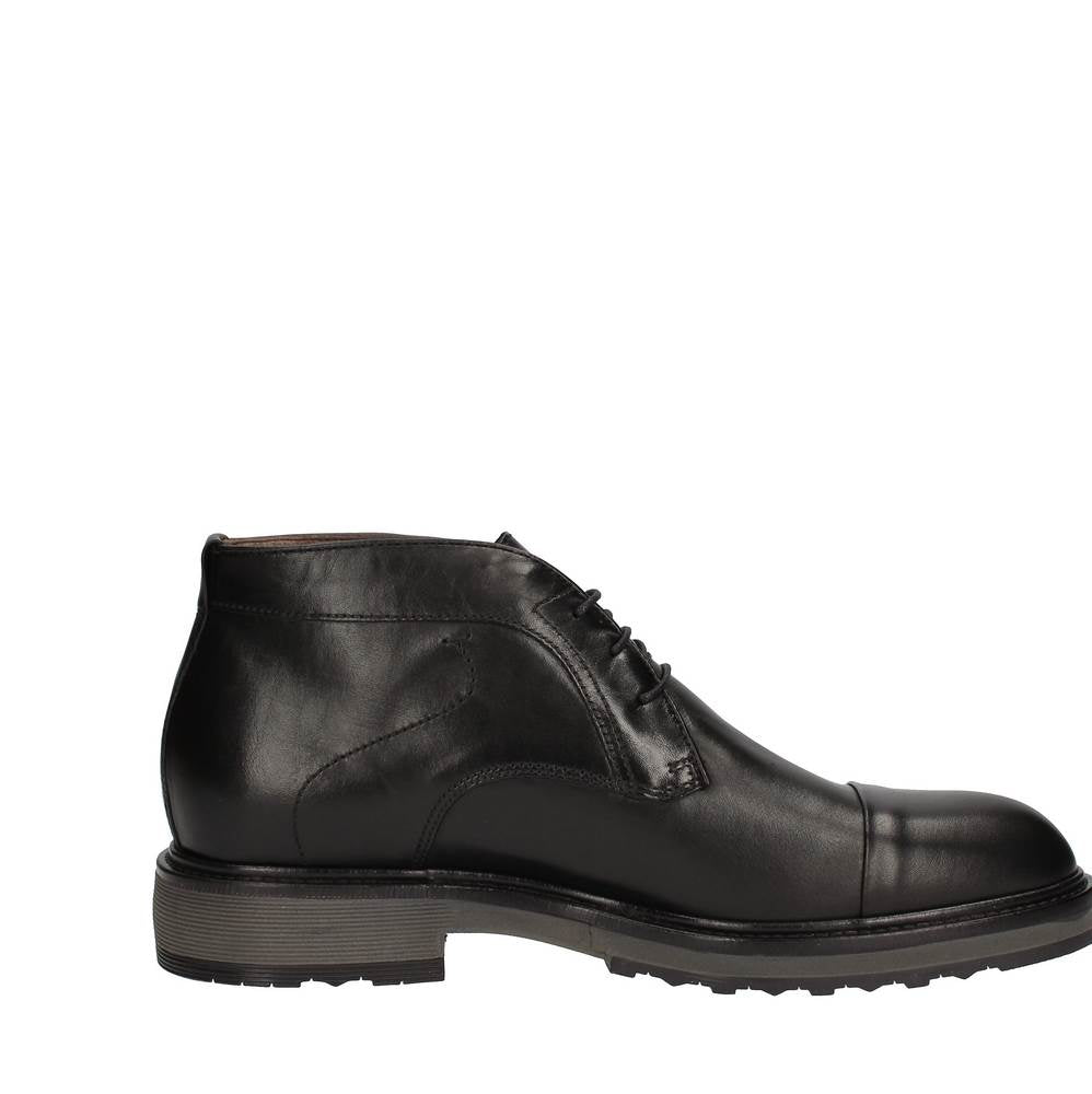 nero giardini polacchino modello caracas nero a705511u