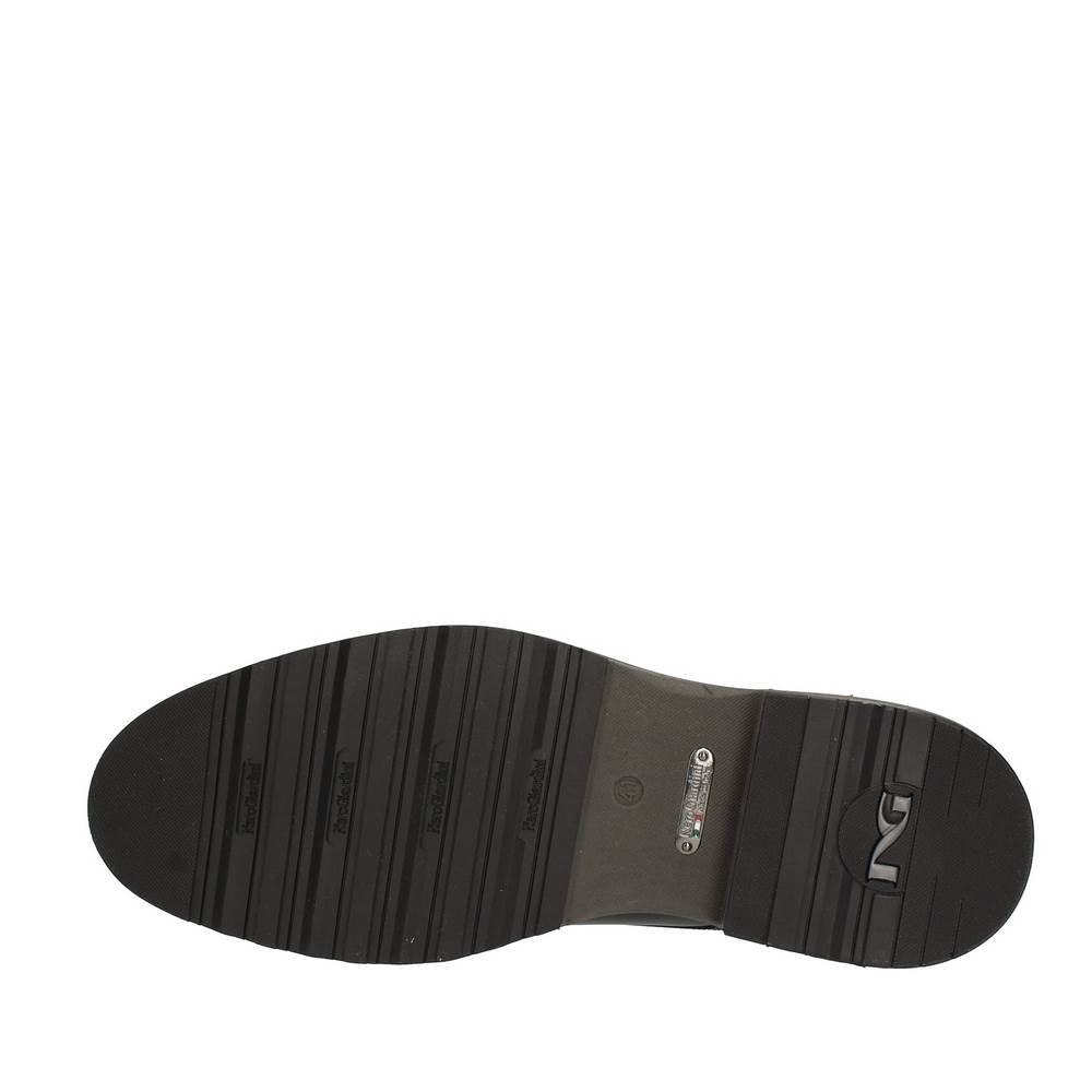 nero giardini polacchino modello caracas nero a705511u