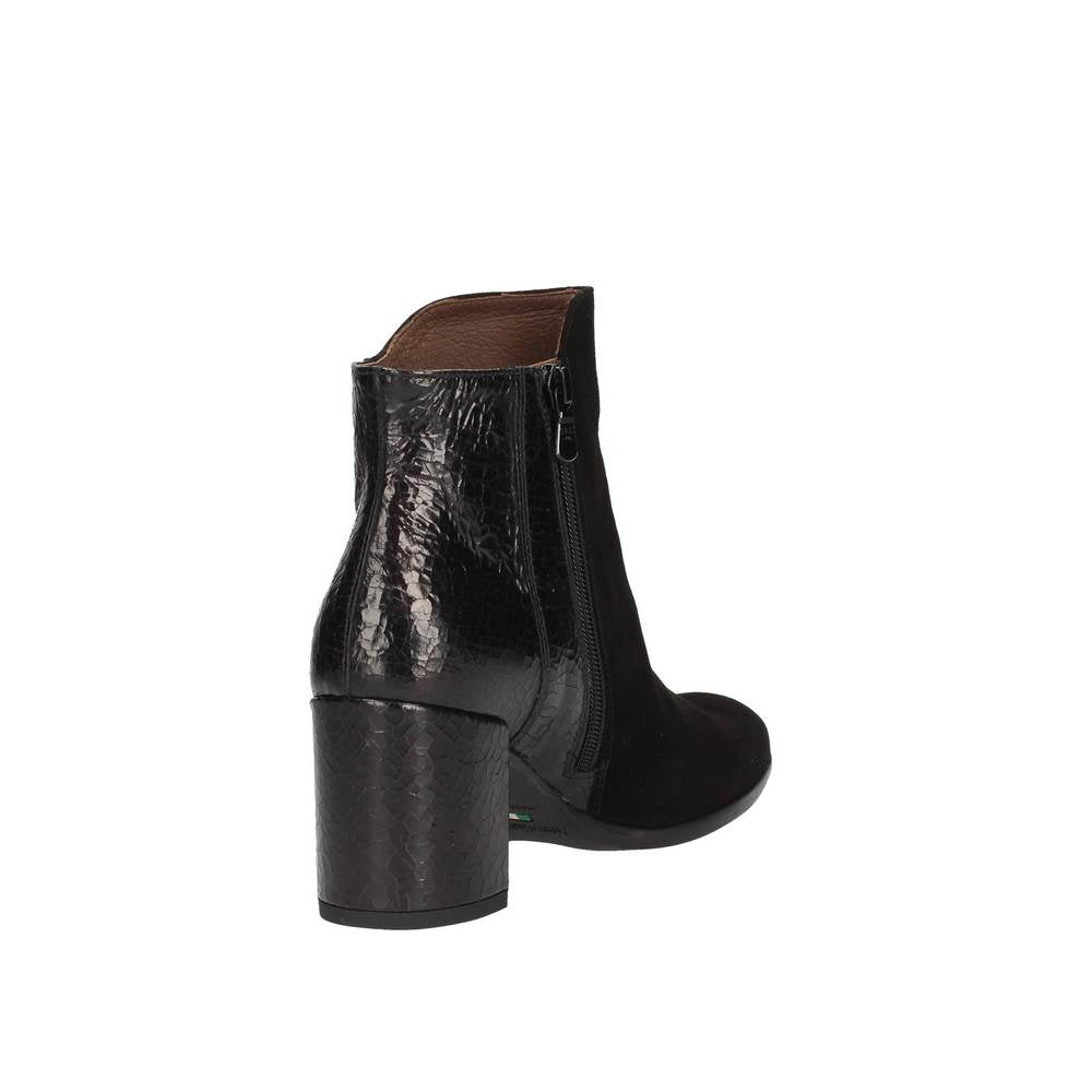 nero giardini tronchetto modello scamosciato crack nero a806330d