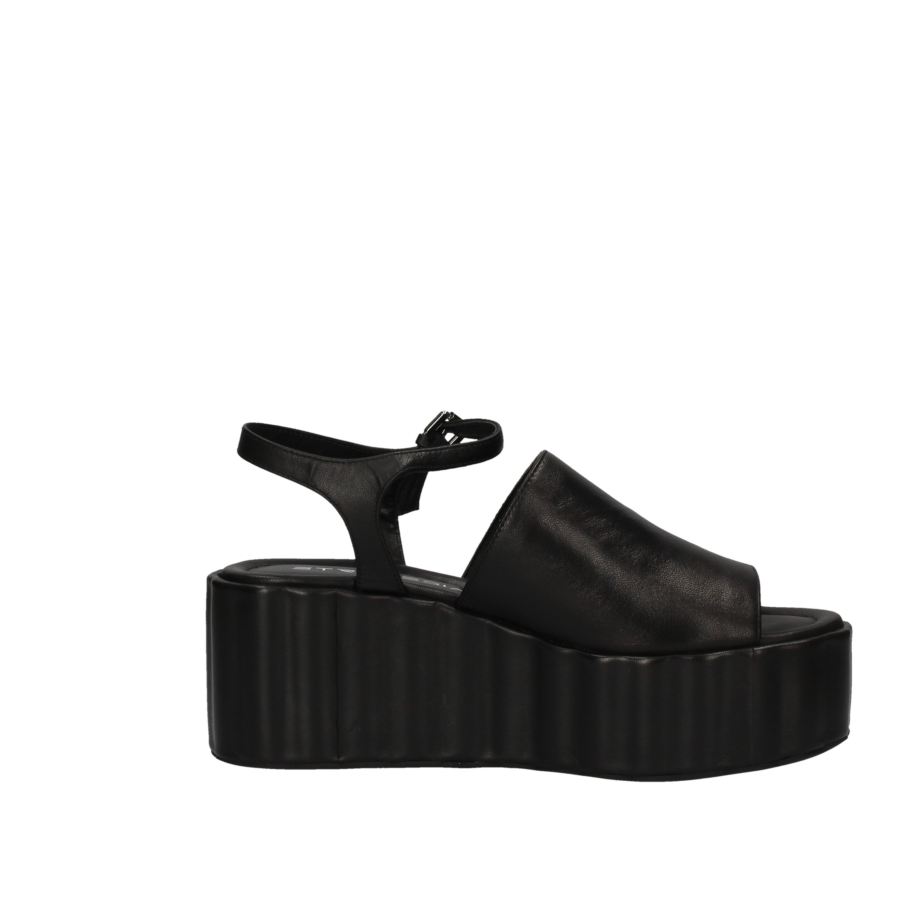 strategia sandali w19