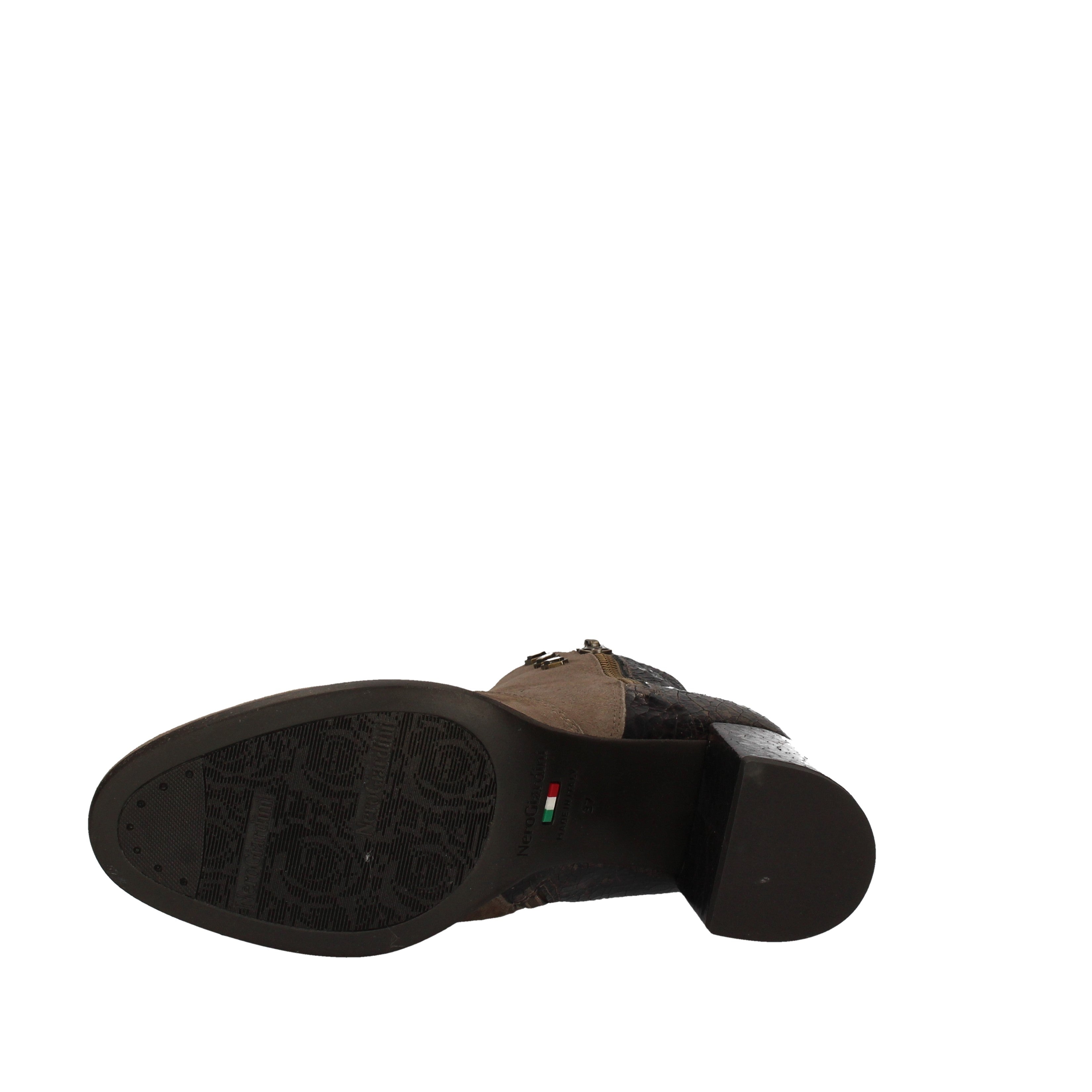 nero giardini tronchetto modello capra scamosciato crack mogano a908730d