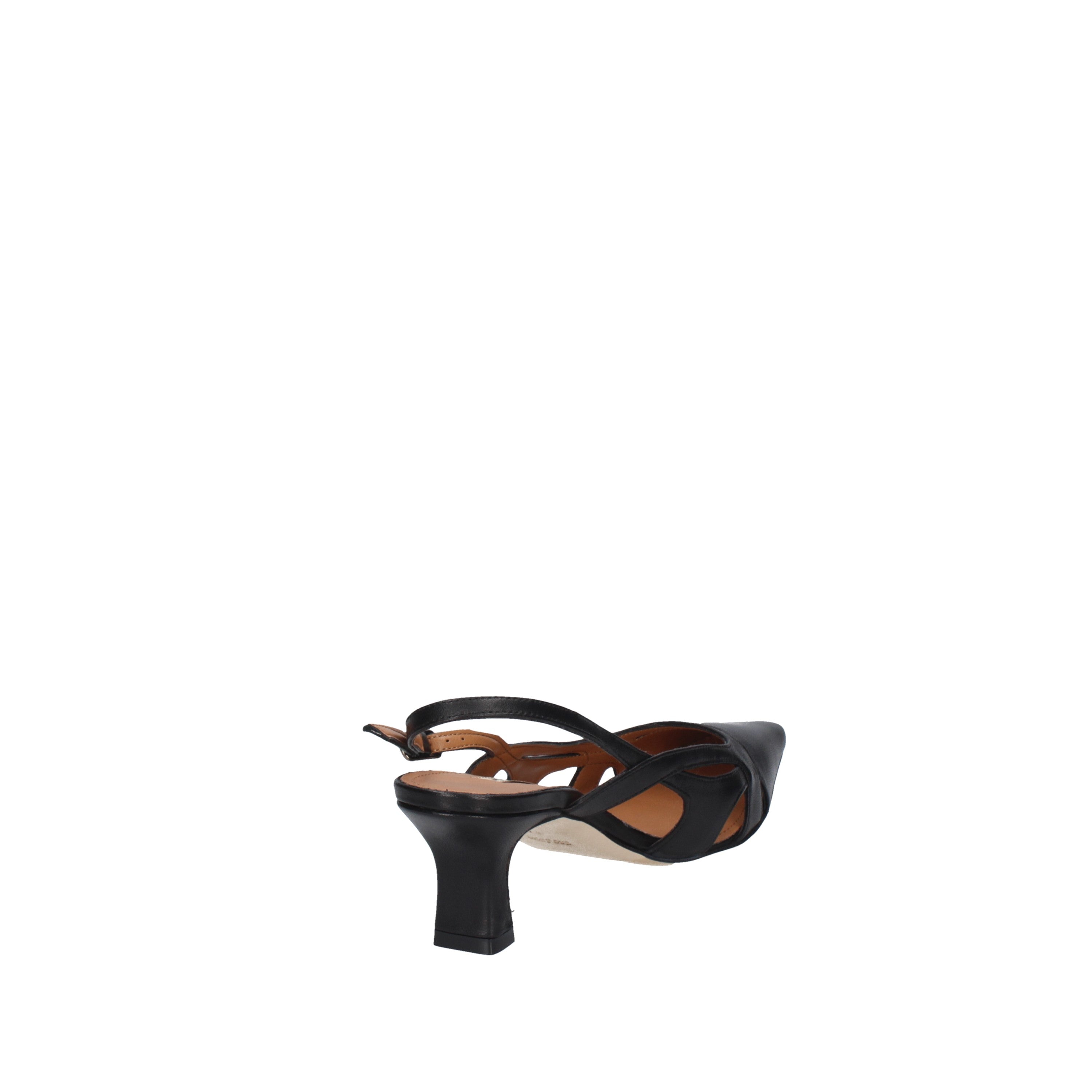 lara may decollete' be729