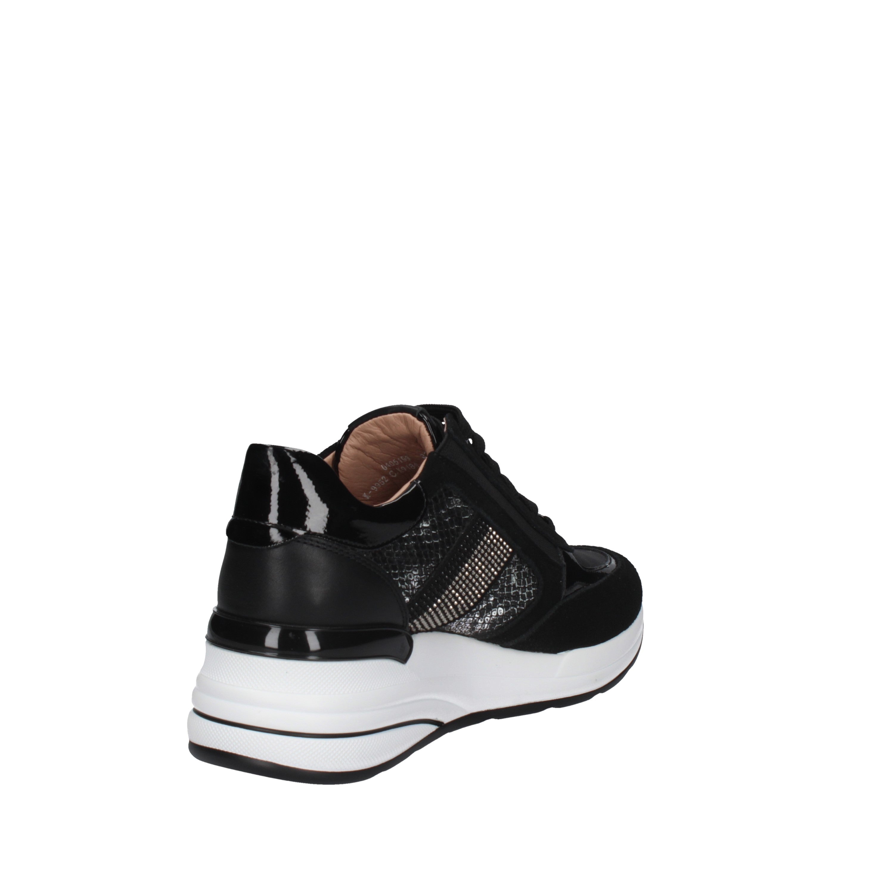 keys sneakers k-9952