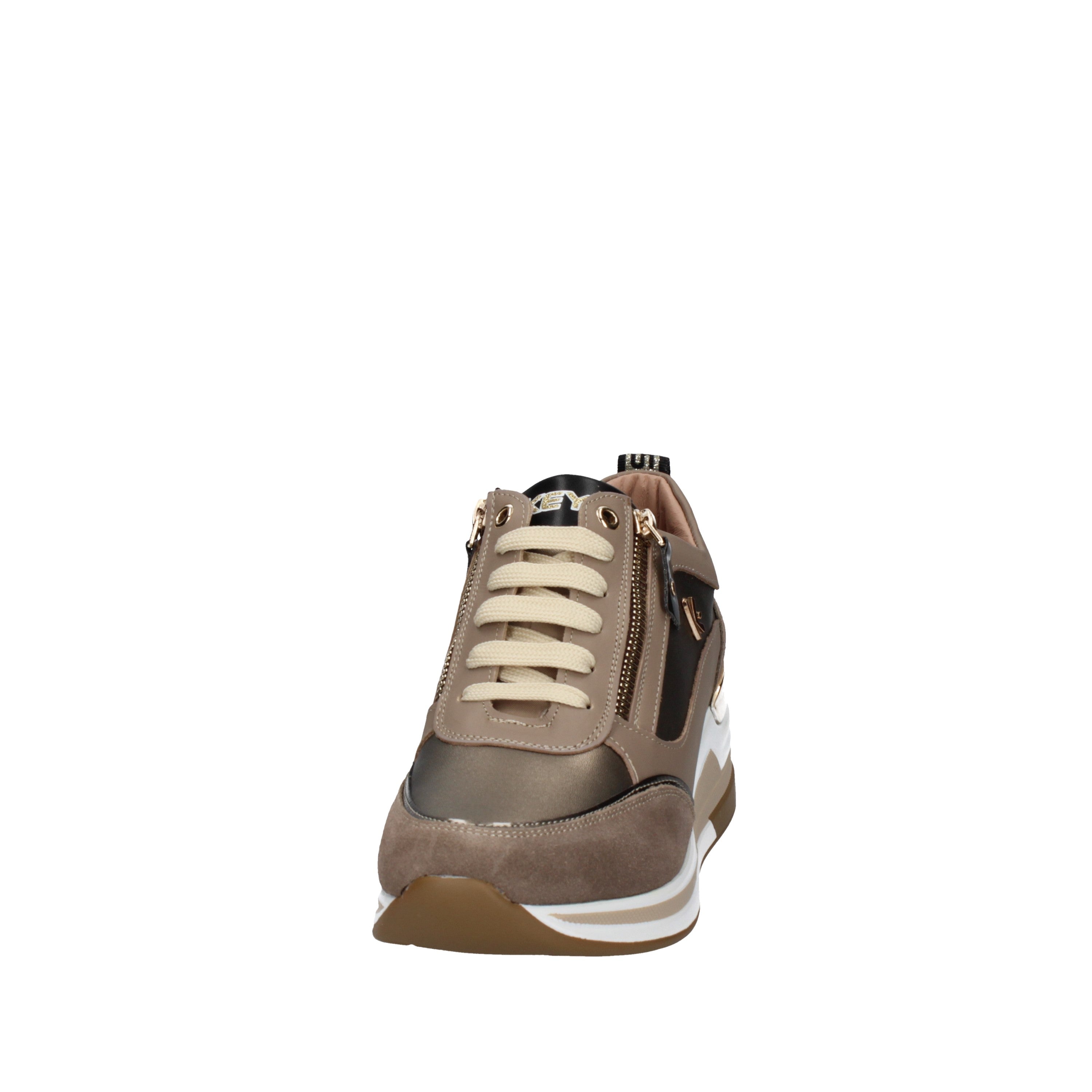 keys sneakers k-9811