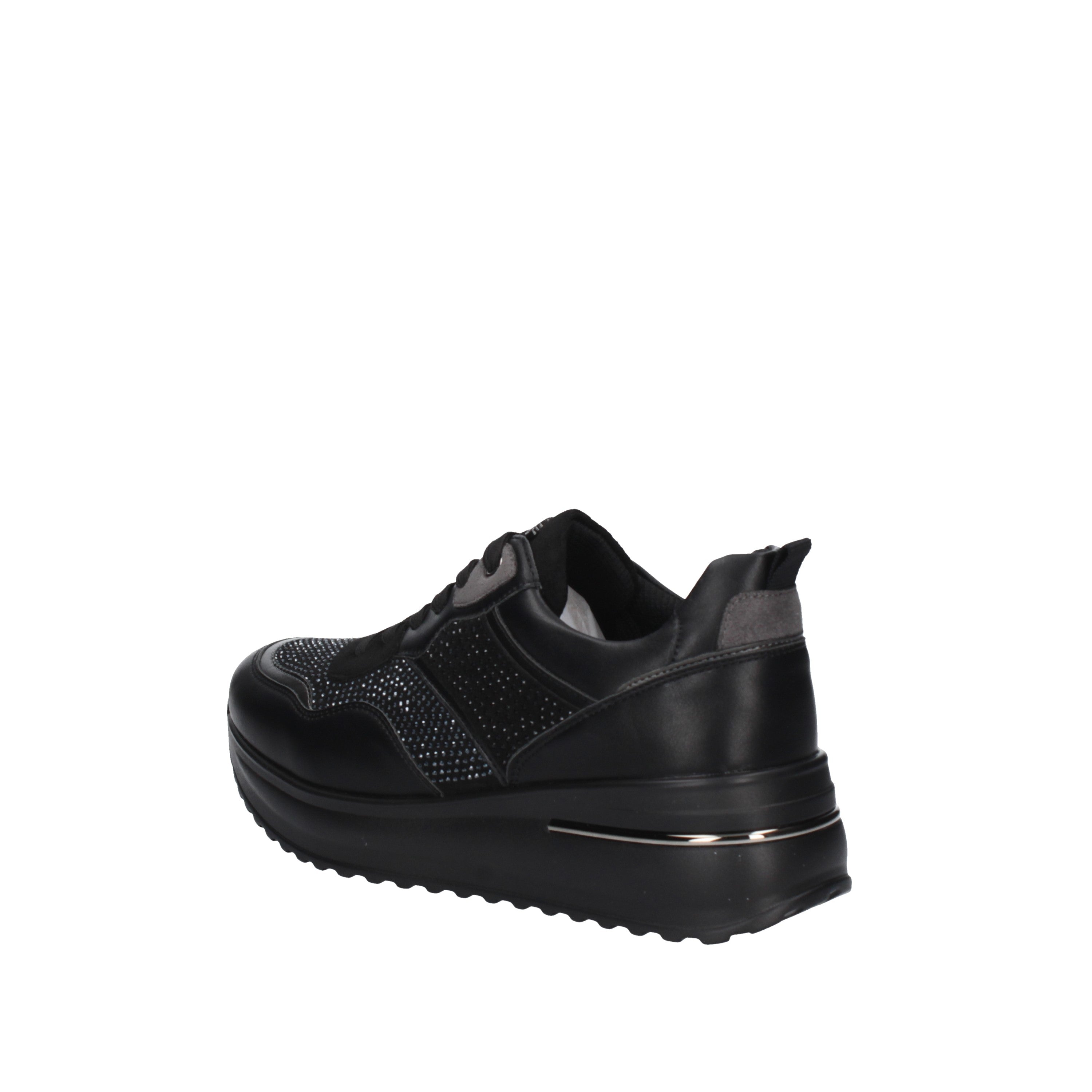 inblu sneakers in 397