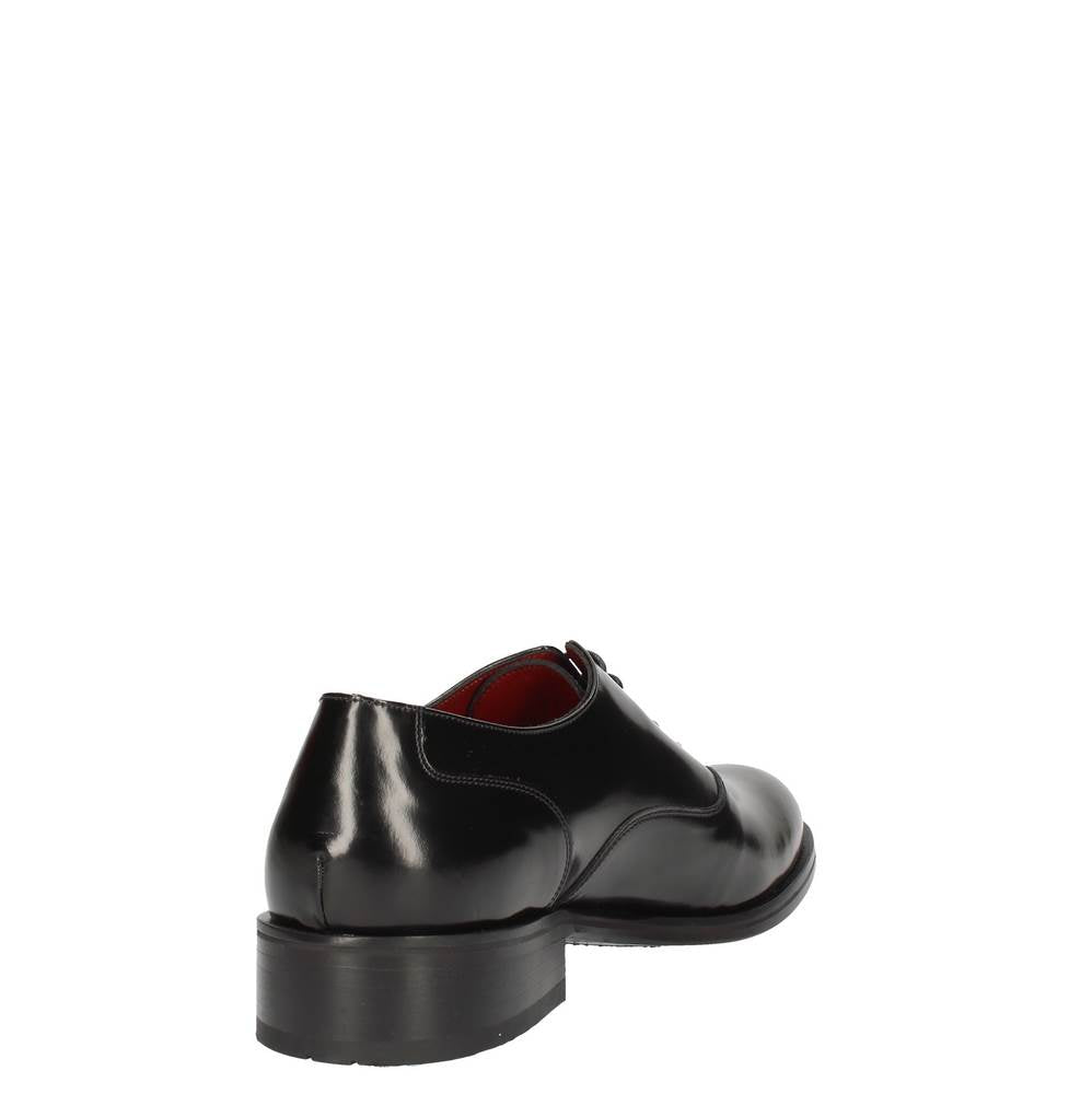 marini stringata spazzolato nero fre