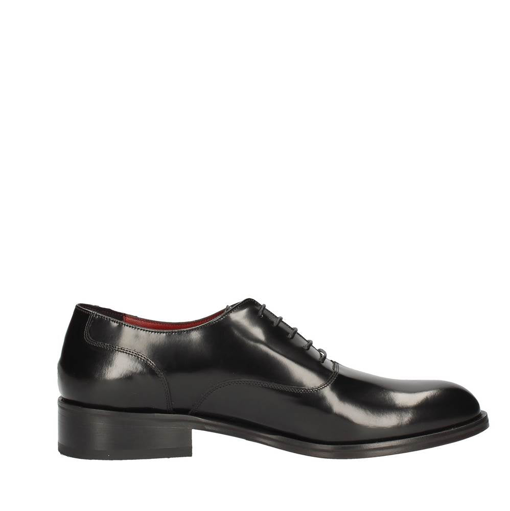 marini stringata spazzolato nero fre