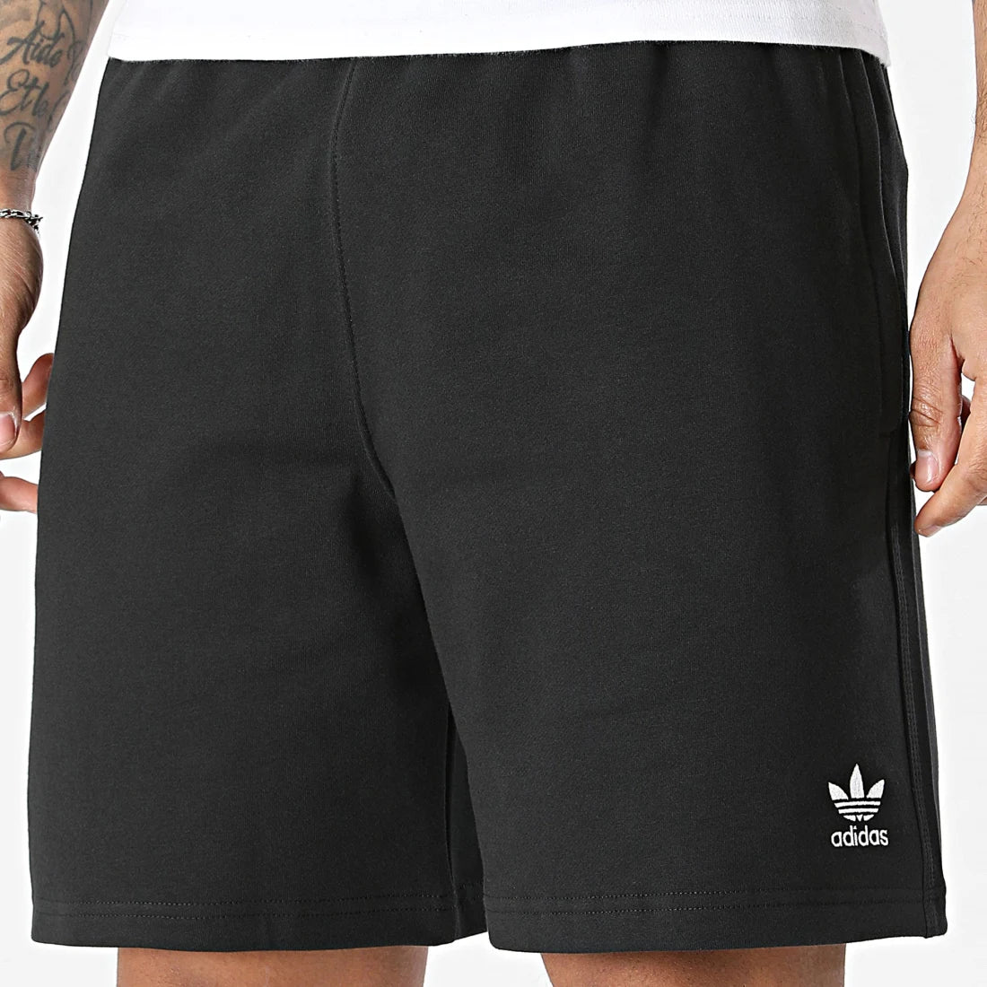 Adidas ESS SHORT KC7900