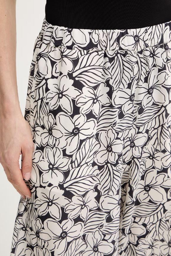 MAX MARA NIRVANA NIRVANA
