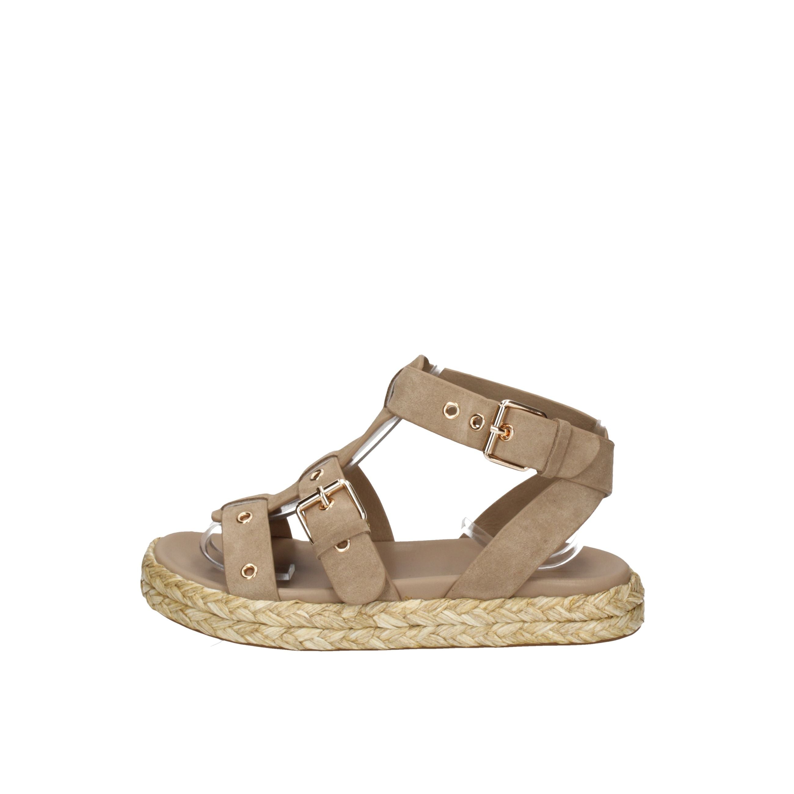 EMANUELLE VEE  461M-207-25-P011