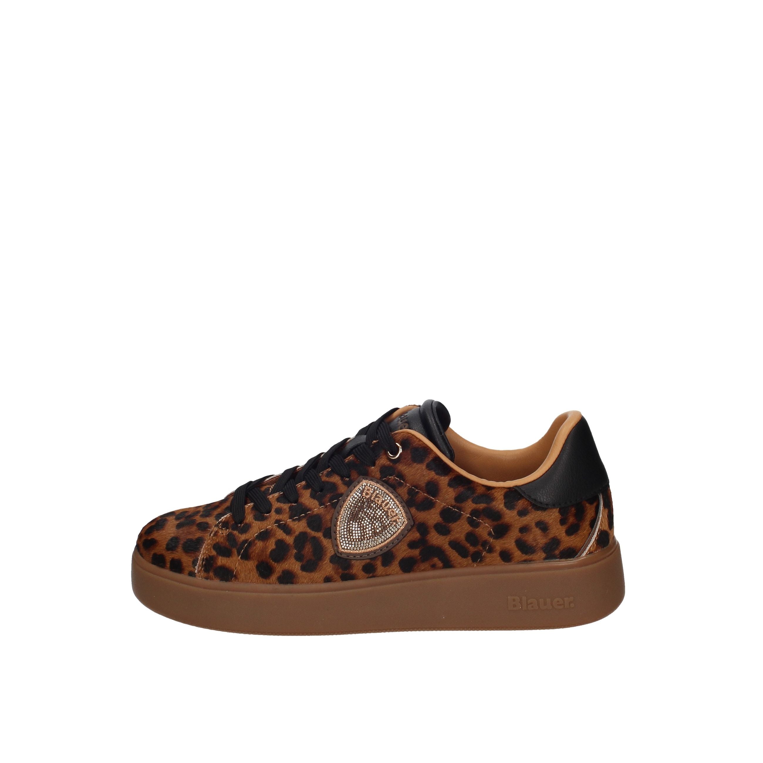 BLAUER  F6VICTORY01/LEO
