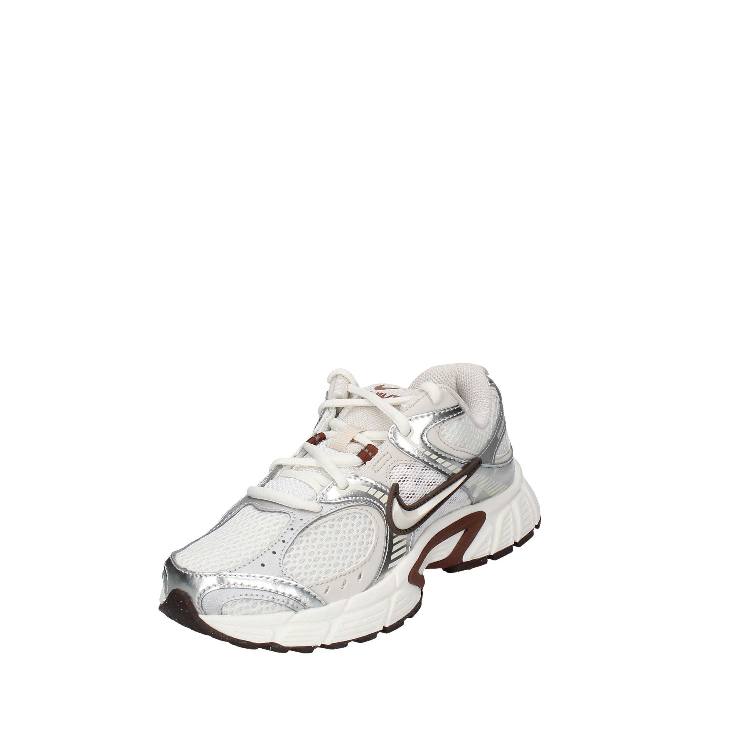 Nike V5 RNR HQ7901-102