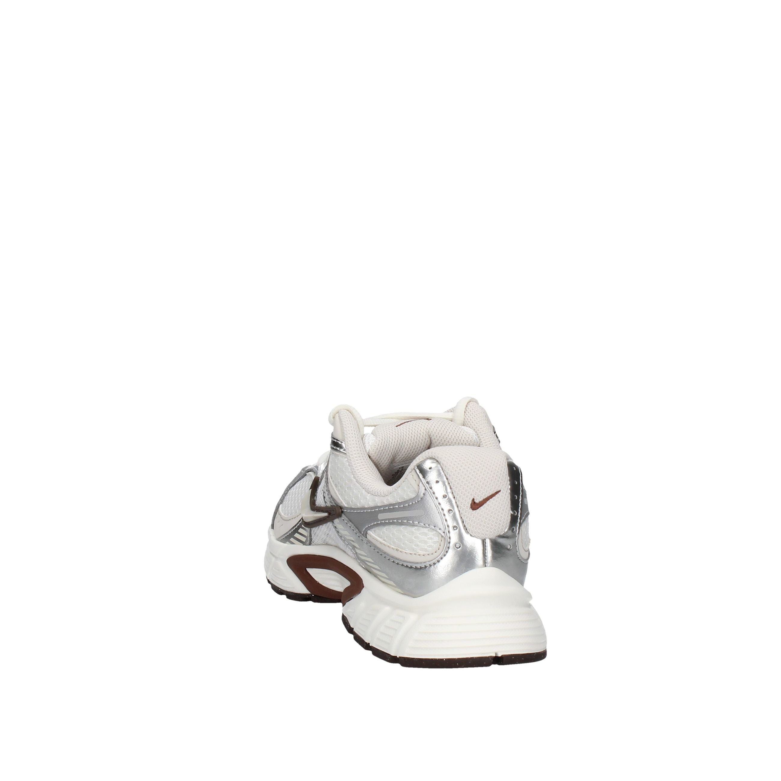 Nike V5 RNR HQ7901-102