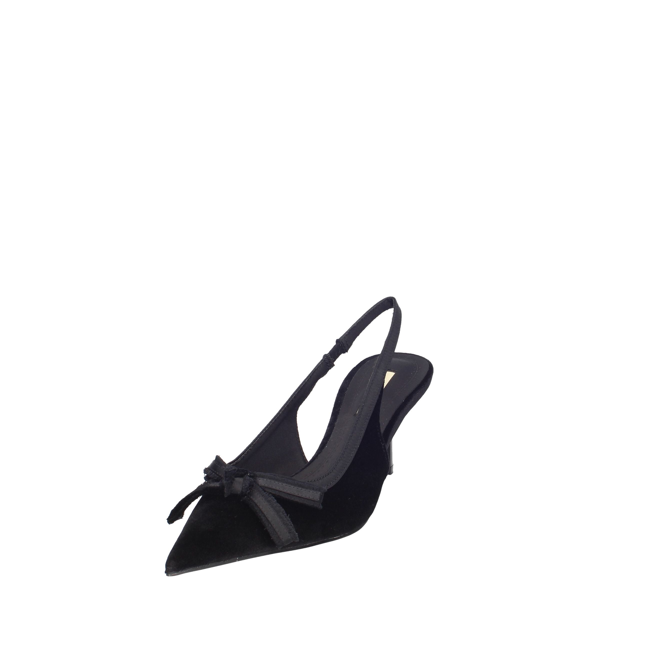 CORINA  M6717