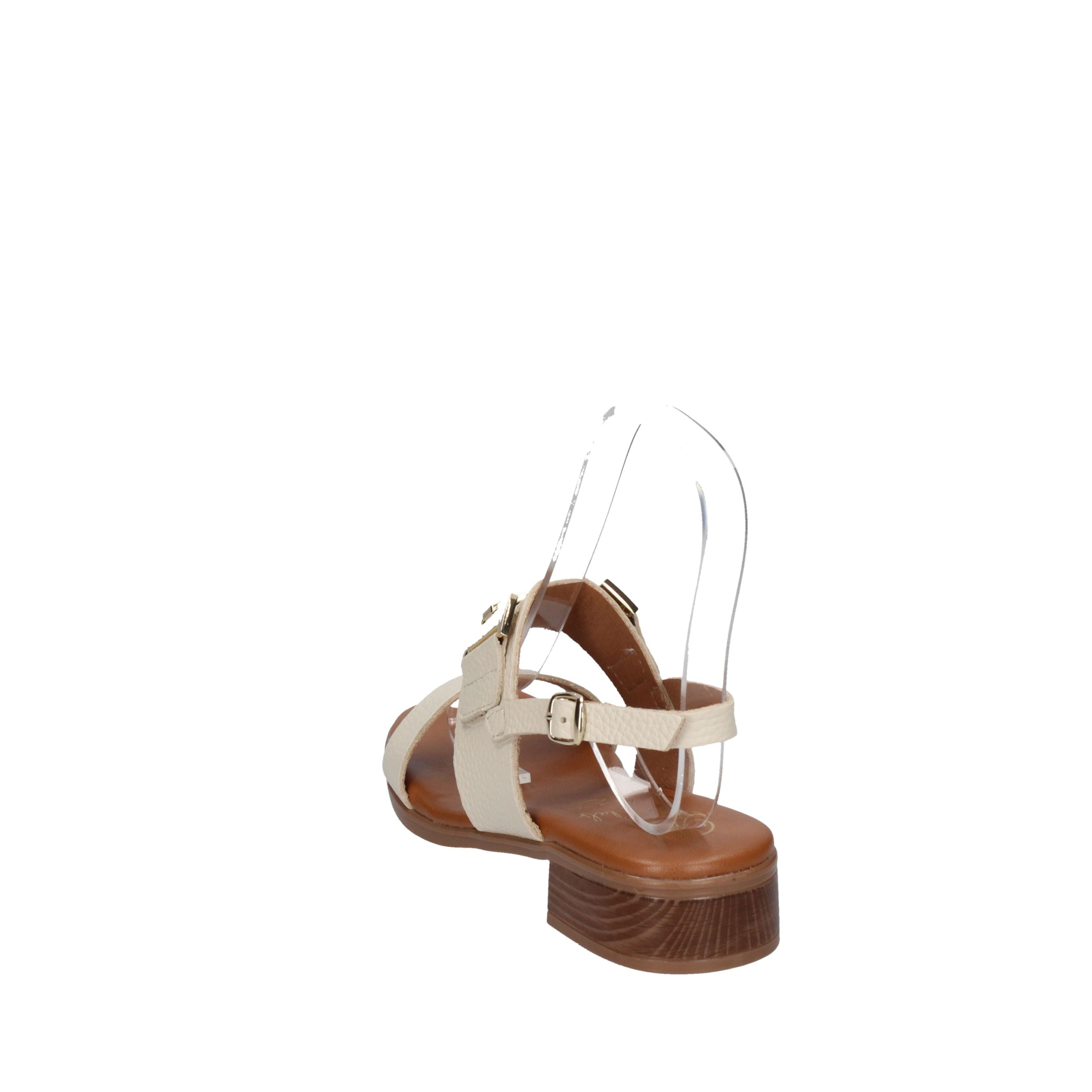 OH MY SANDALS  5892