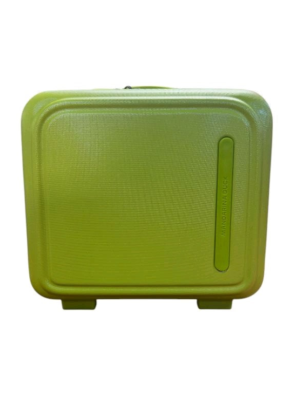 mandarina duck beauty p10szn01