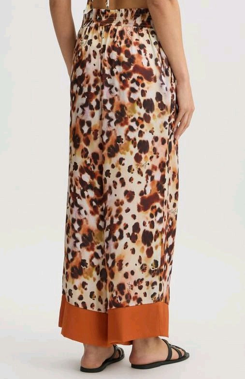 liu jo pantaloni in raso stampato va5143ts806