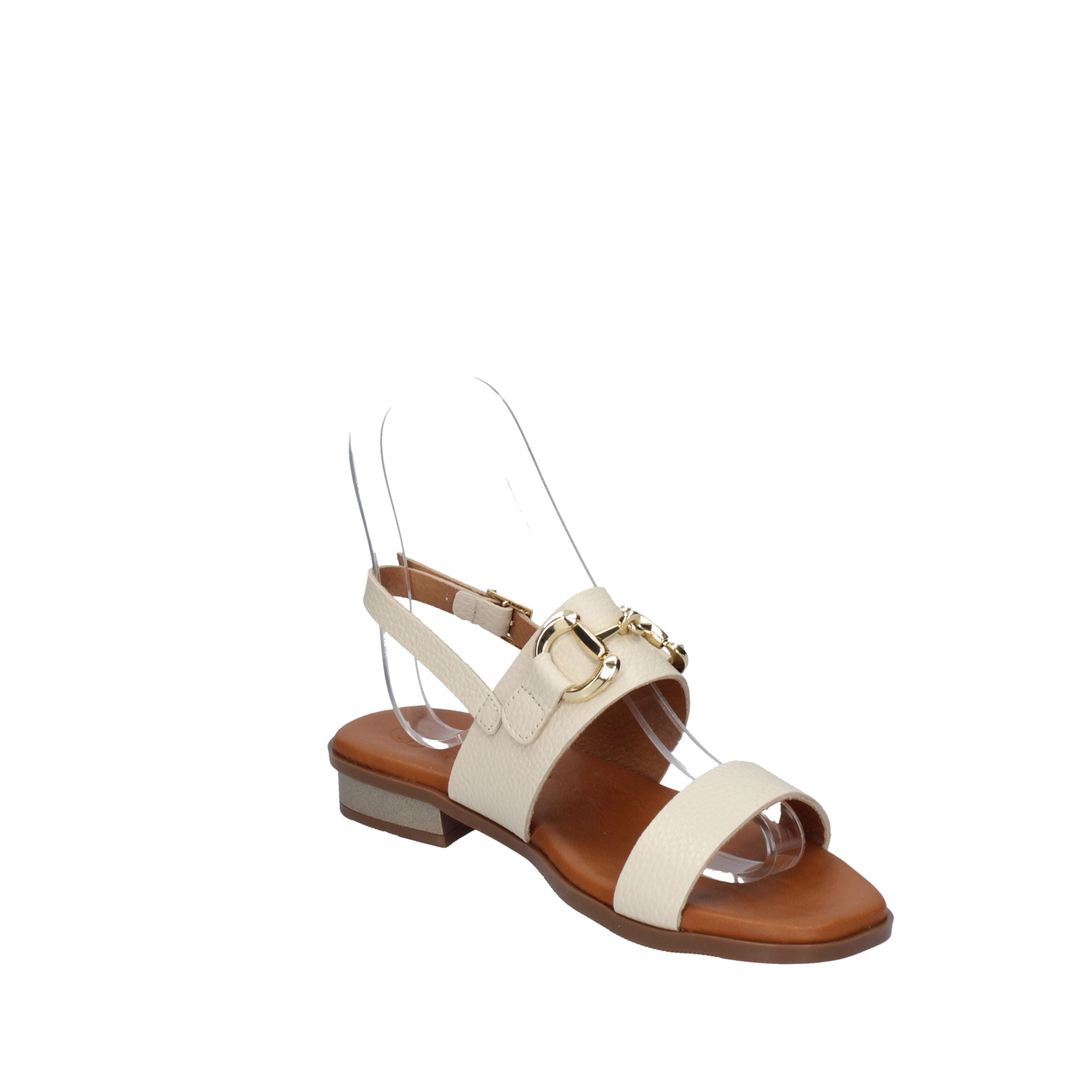 OH MY SANDALS  5873