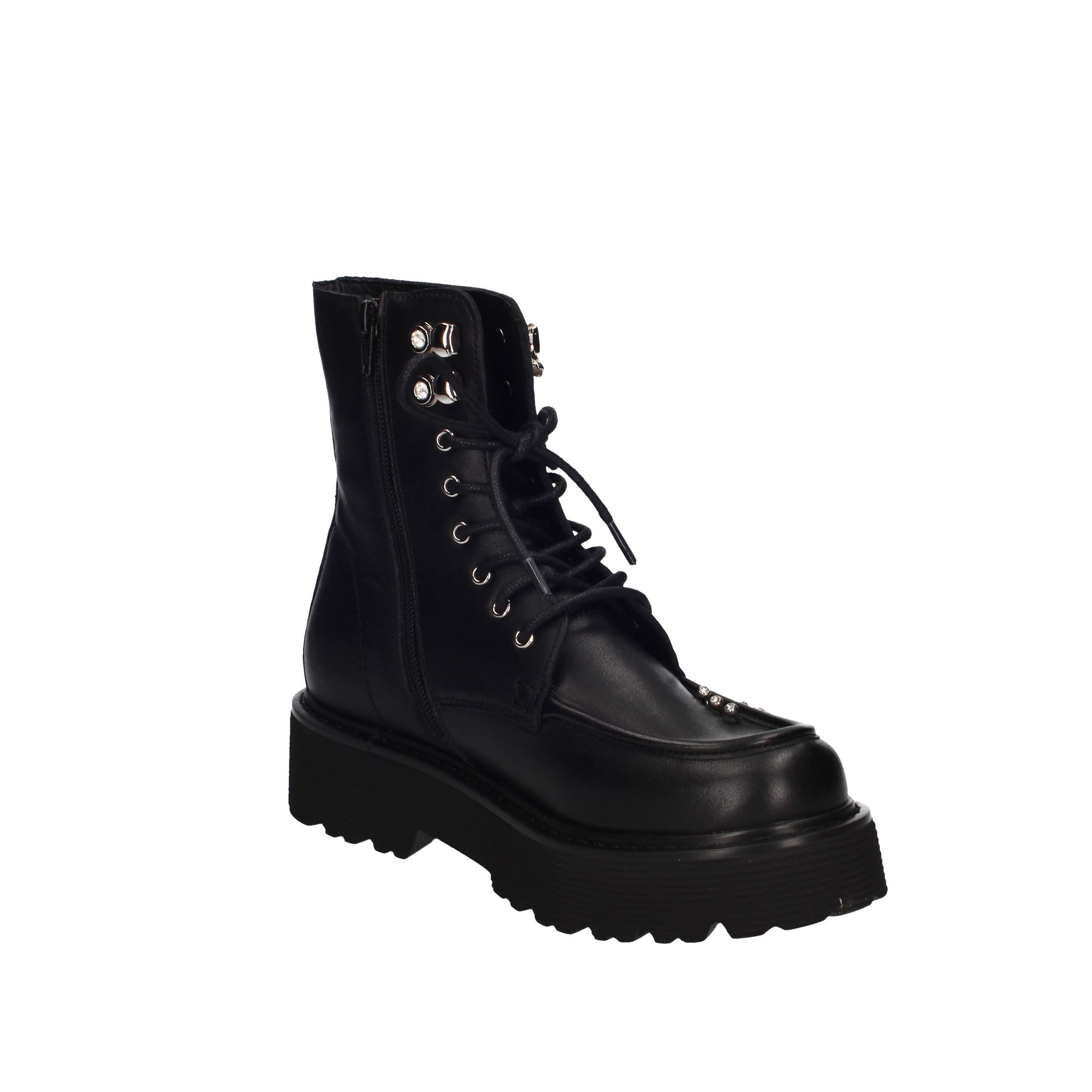 CULT  CLW482200