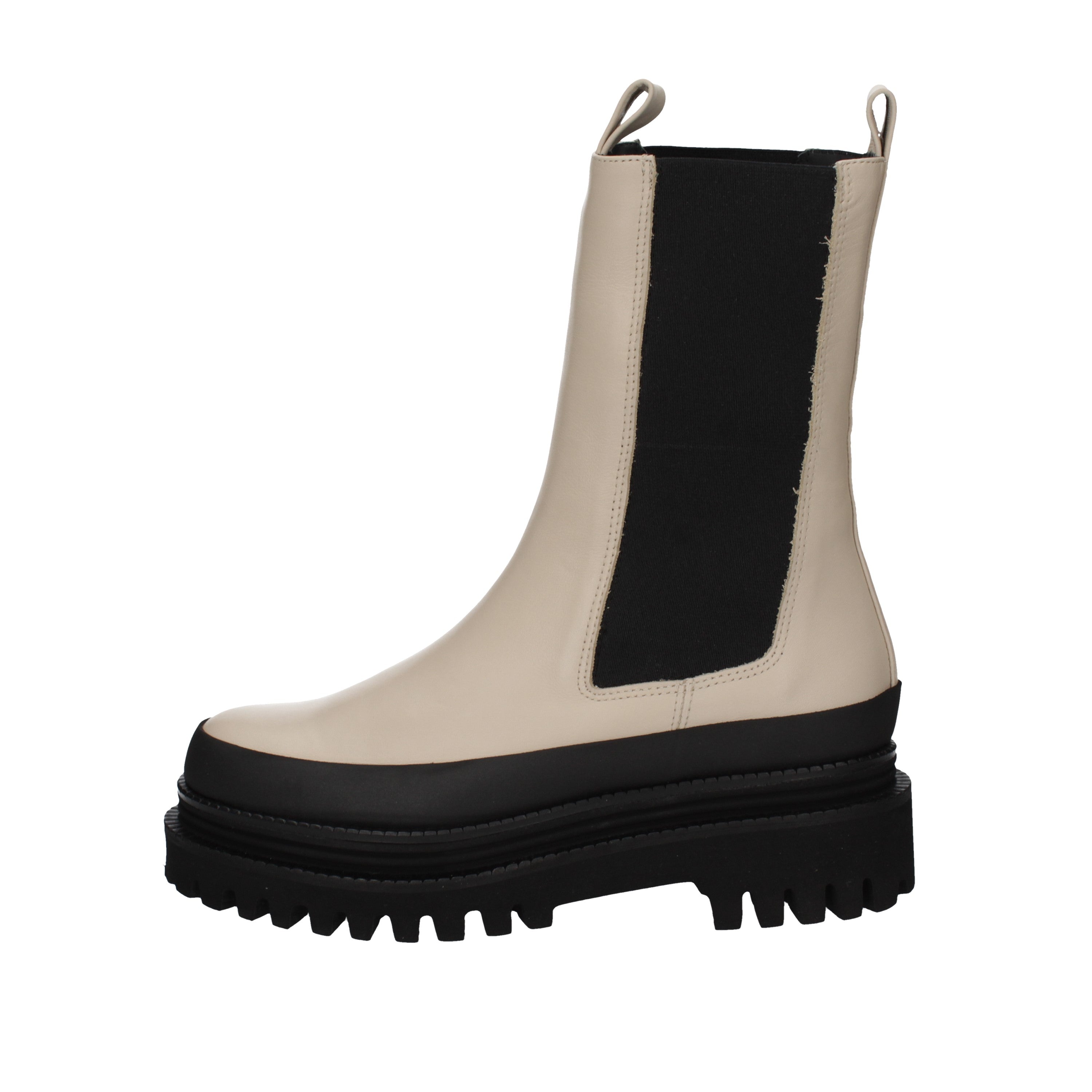 paloma barcelo' tronchetto carmen