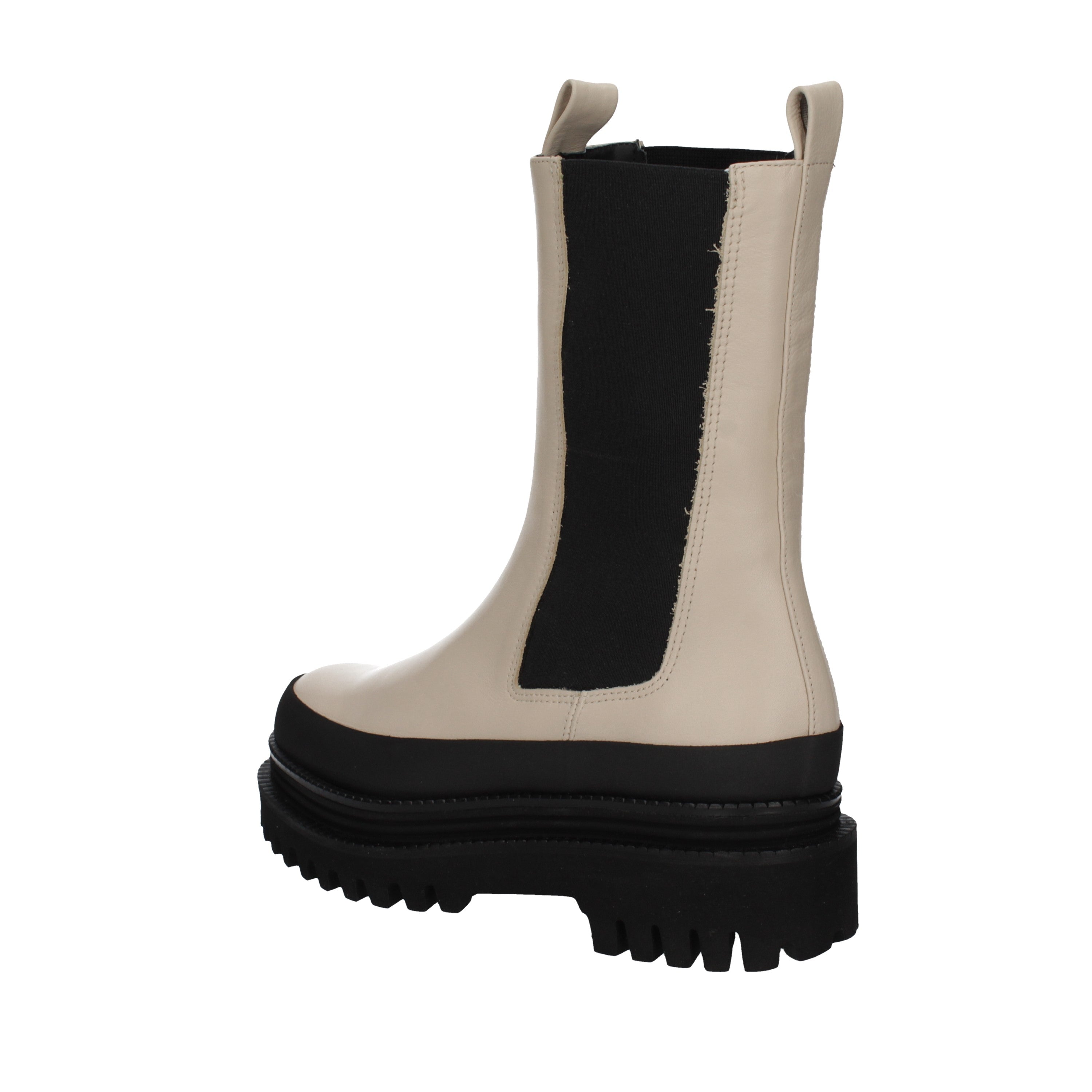 paloma barcelo' tronchetto carmen