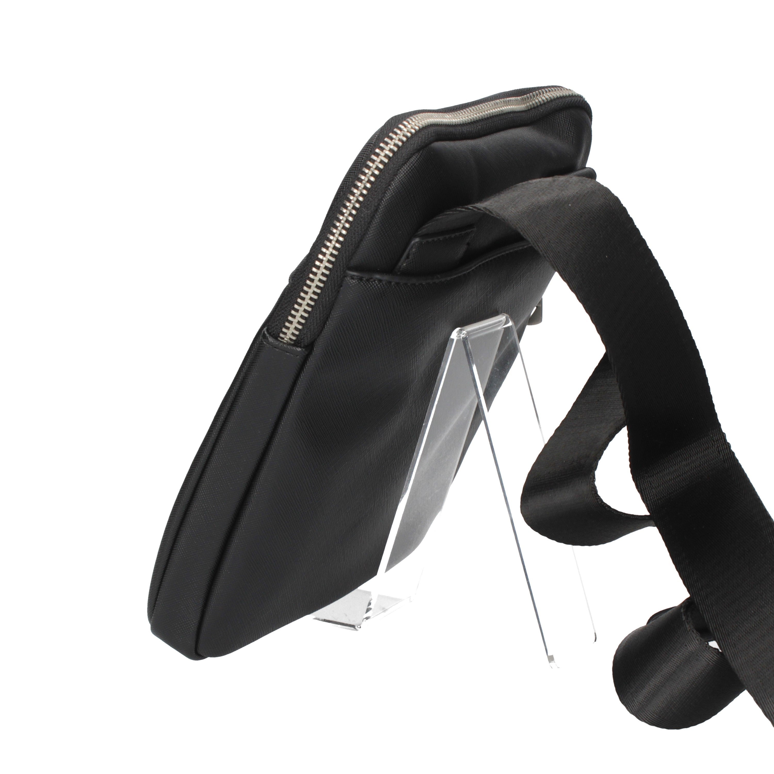 GUESS  HMECSAP3123 Nero