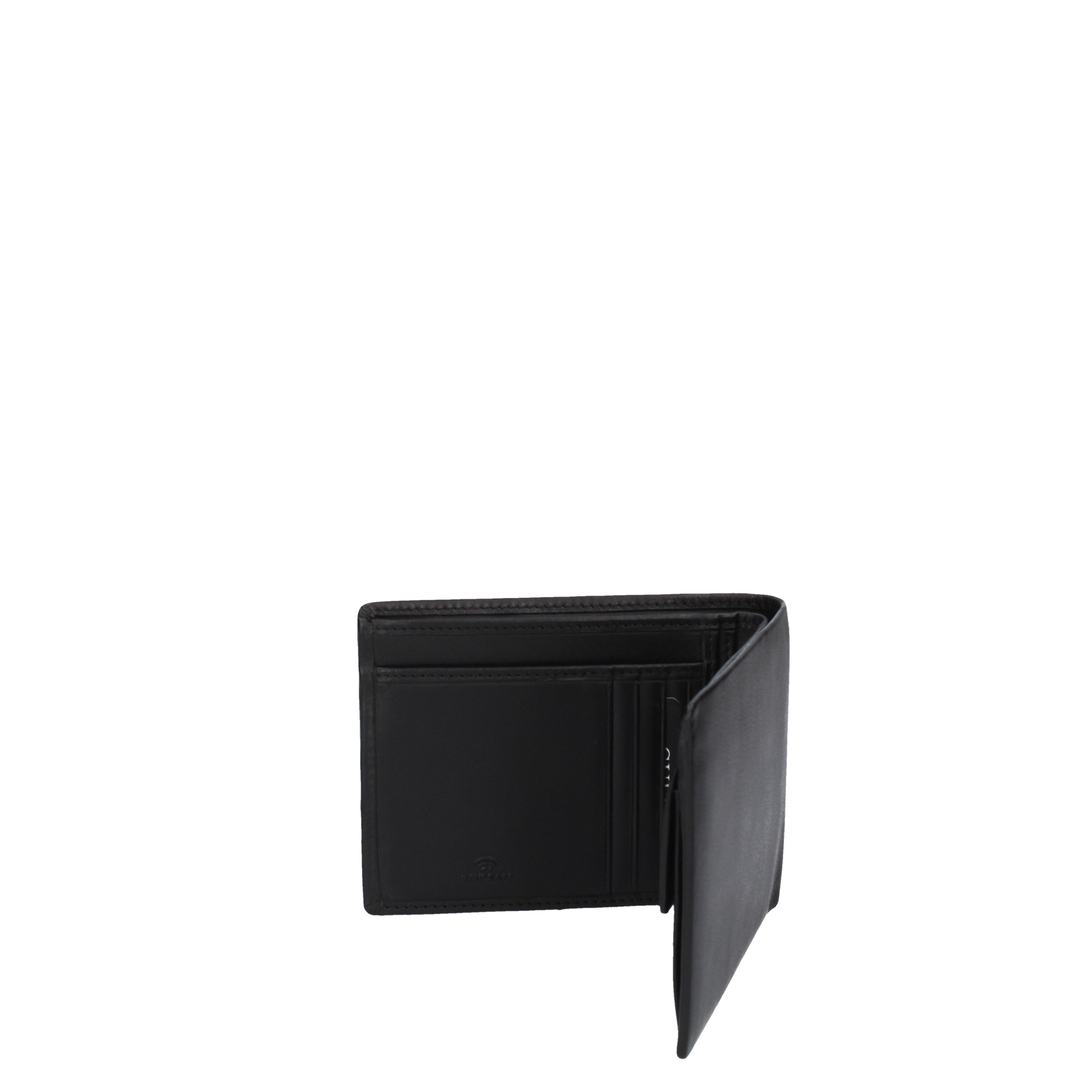 GUESS  SMNEBR LEA20 Nero