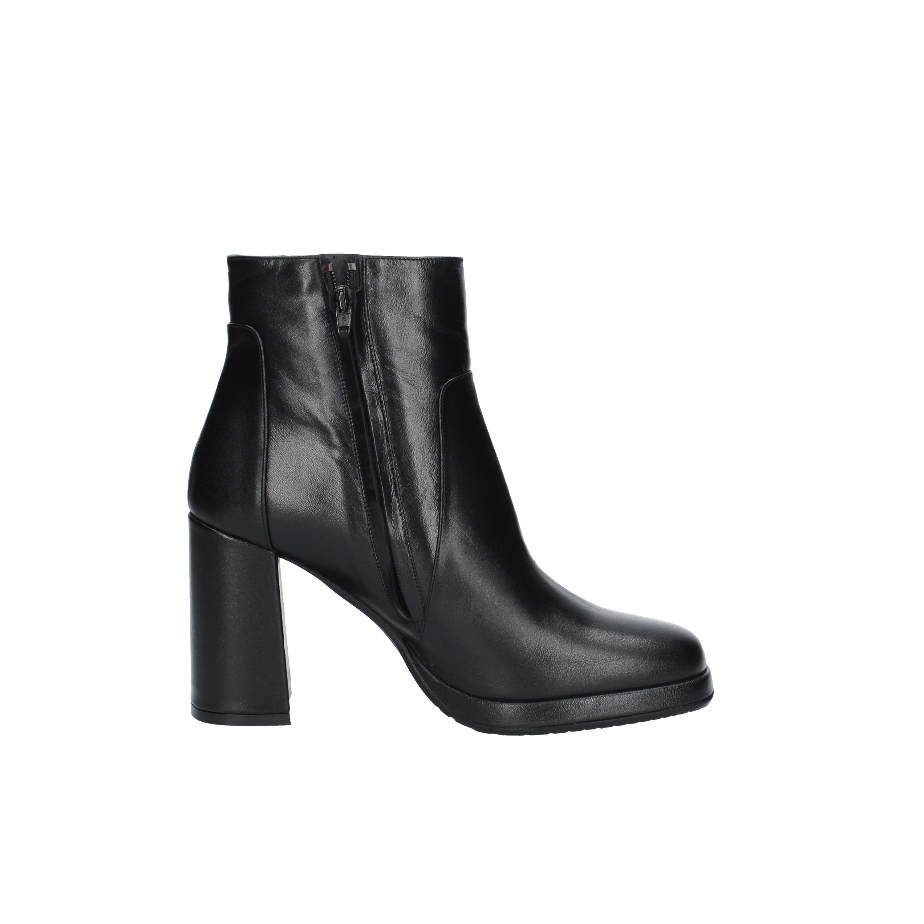 albano tronchetto in vitello nero 2531