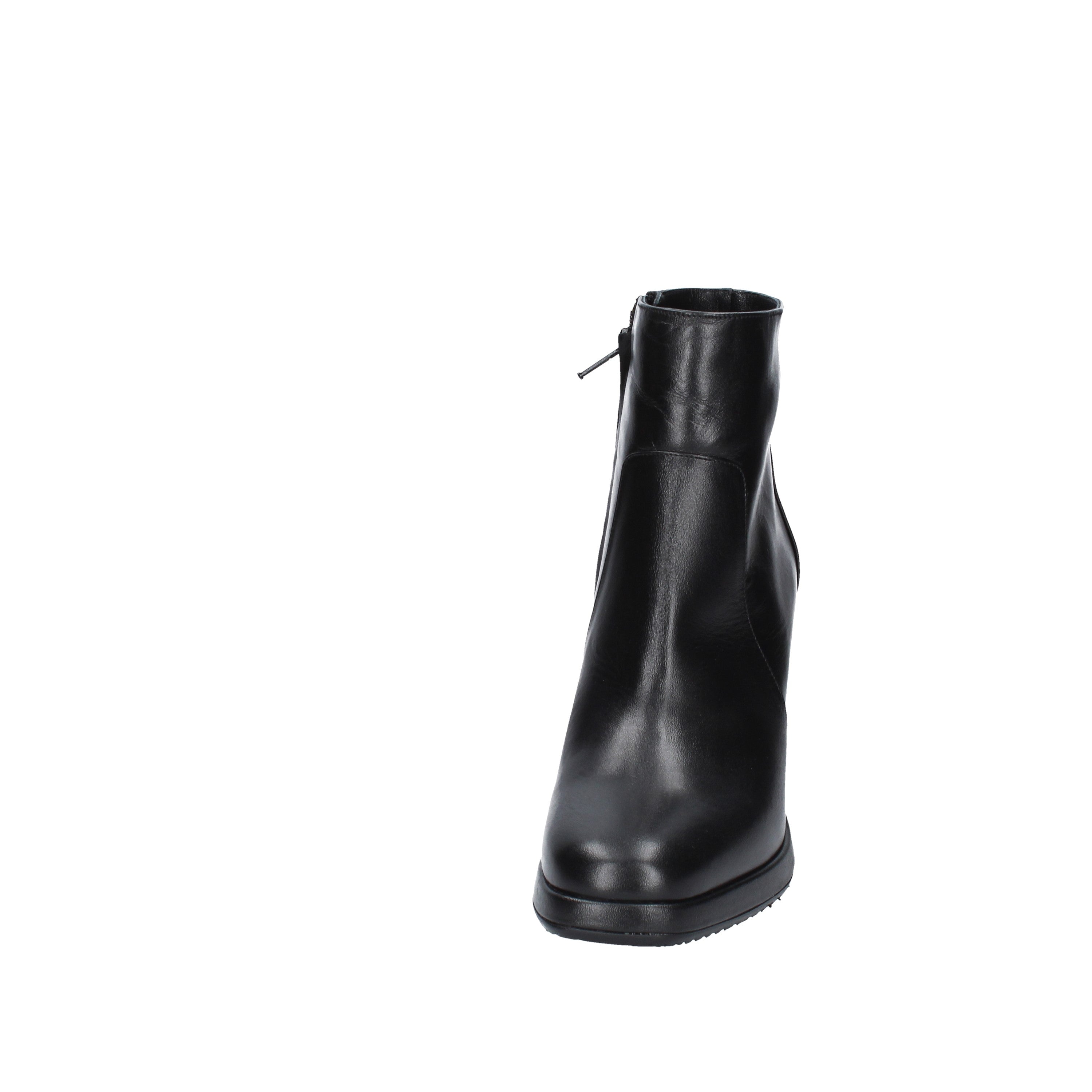 albano tronchetto in vitello nero 2531