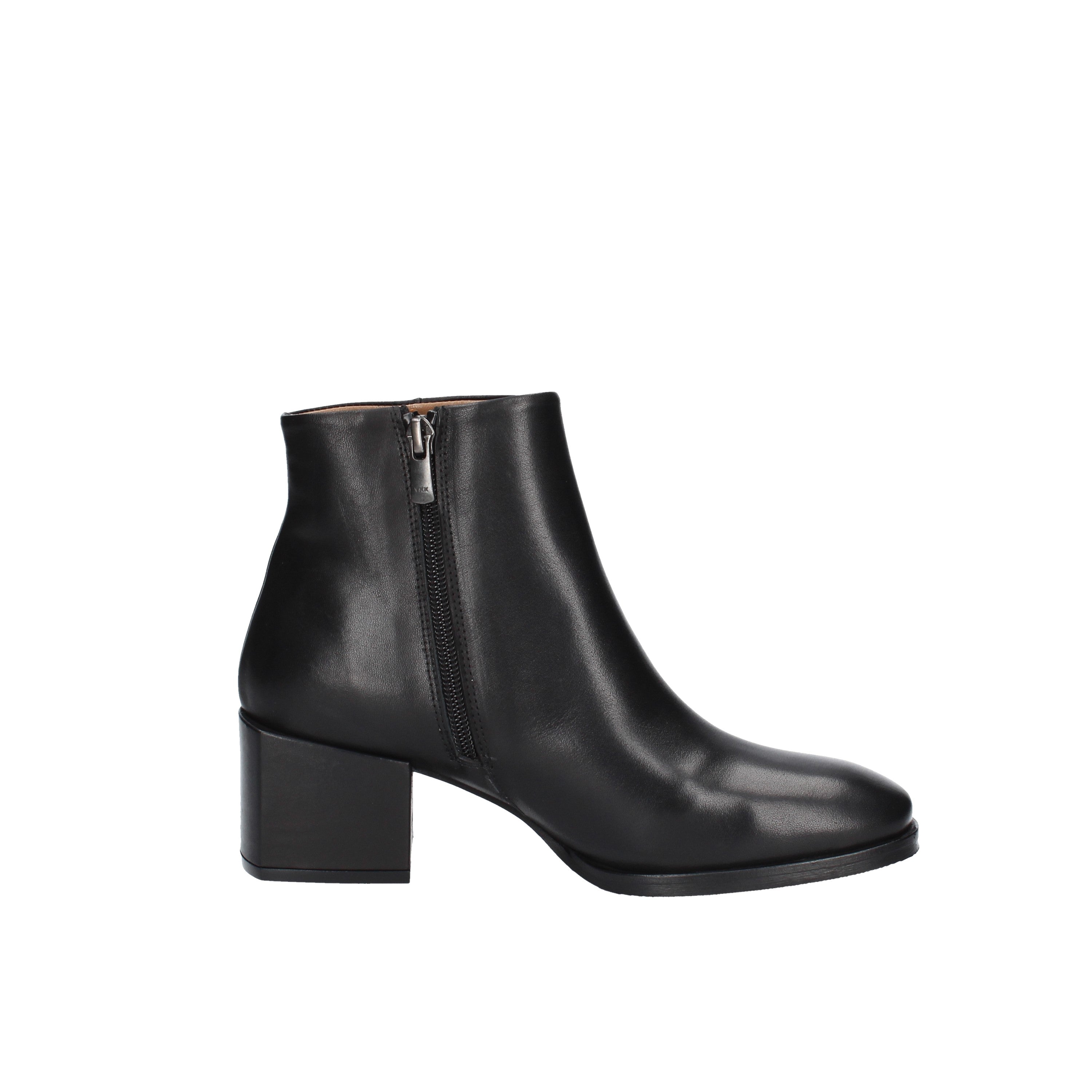 albano tronchetto in vitello nero 2611