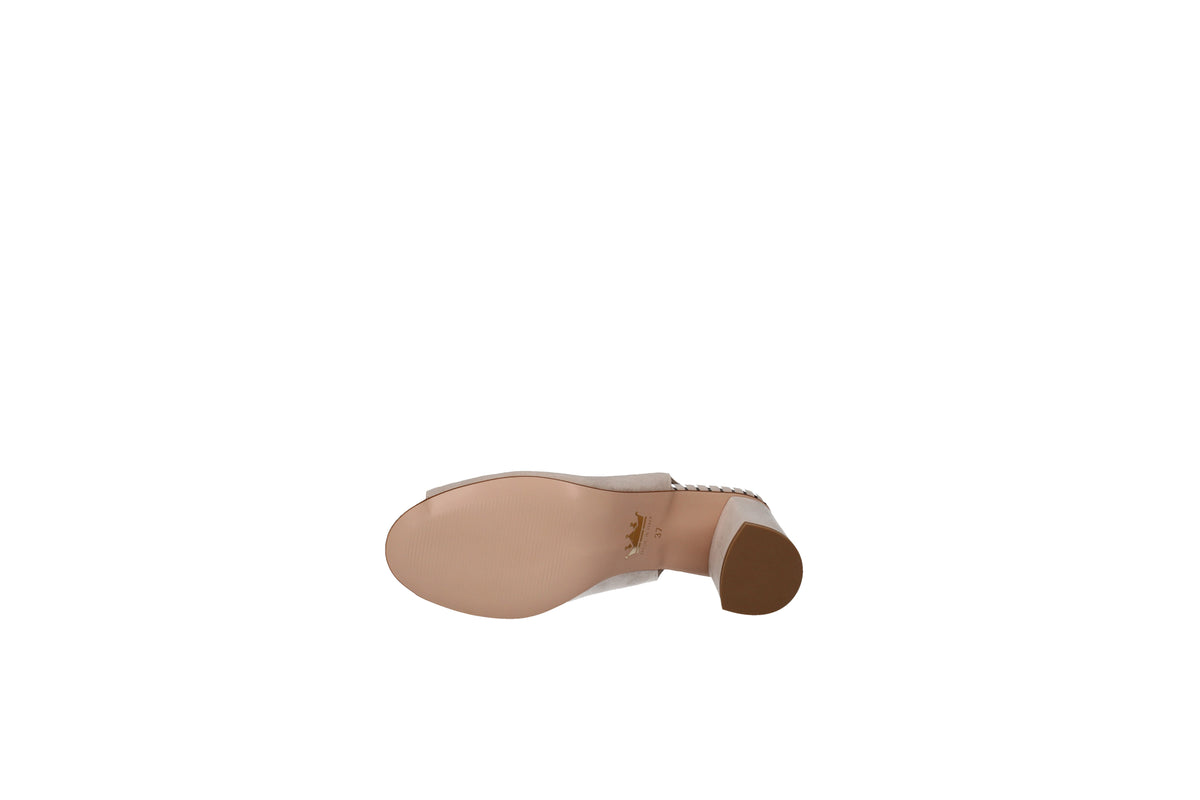 Comart  7B3418 Nude
