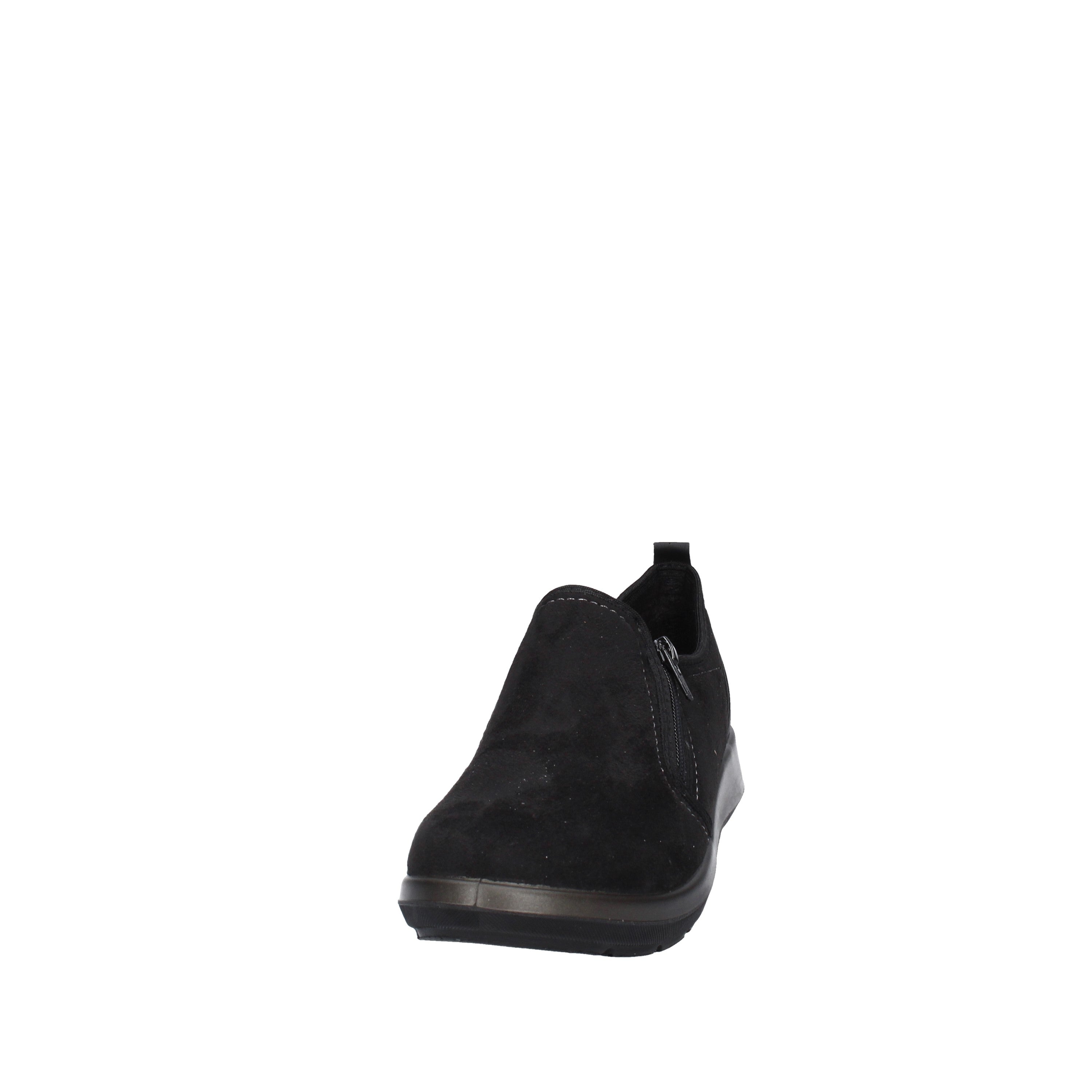 inblu slip on wg 41